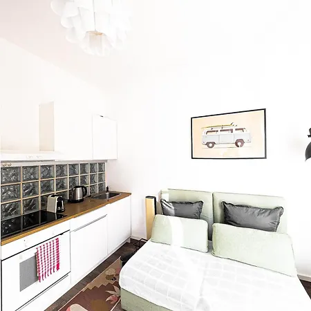 Lilit Beautiful 1 Bedroom On The Border With Monaco Apartment